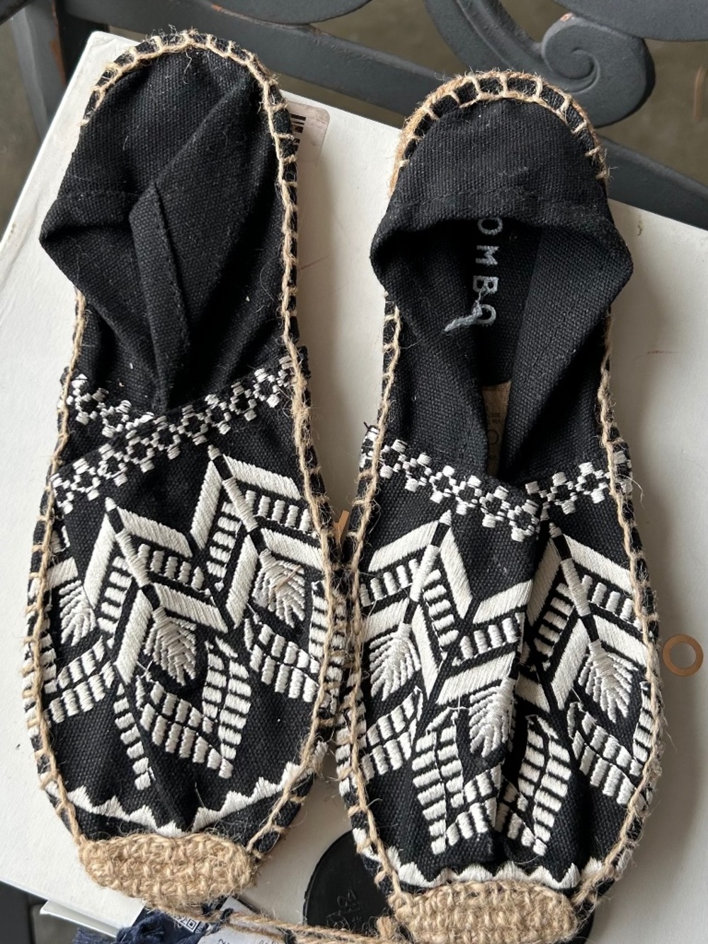 NWT Piombo Black Size 5.5 Black and White Espadrille